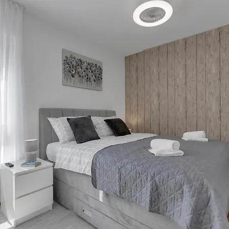 M&l ماكارسكا